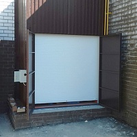 Подъемник грузовой в металлокаркасной шахте, 500 кг, Арзамас